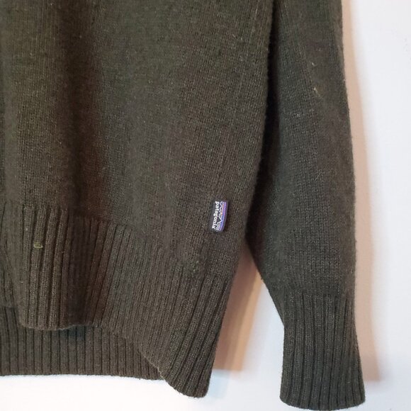 NOT FOR SALE Poshmark will Restrict Sellers Accounts If We Delete Too Many Items - Picture 4 of 7